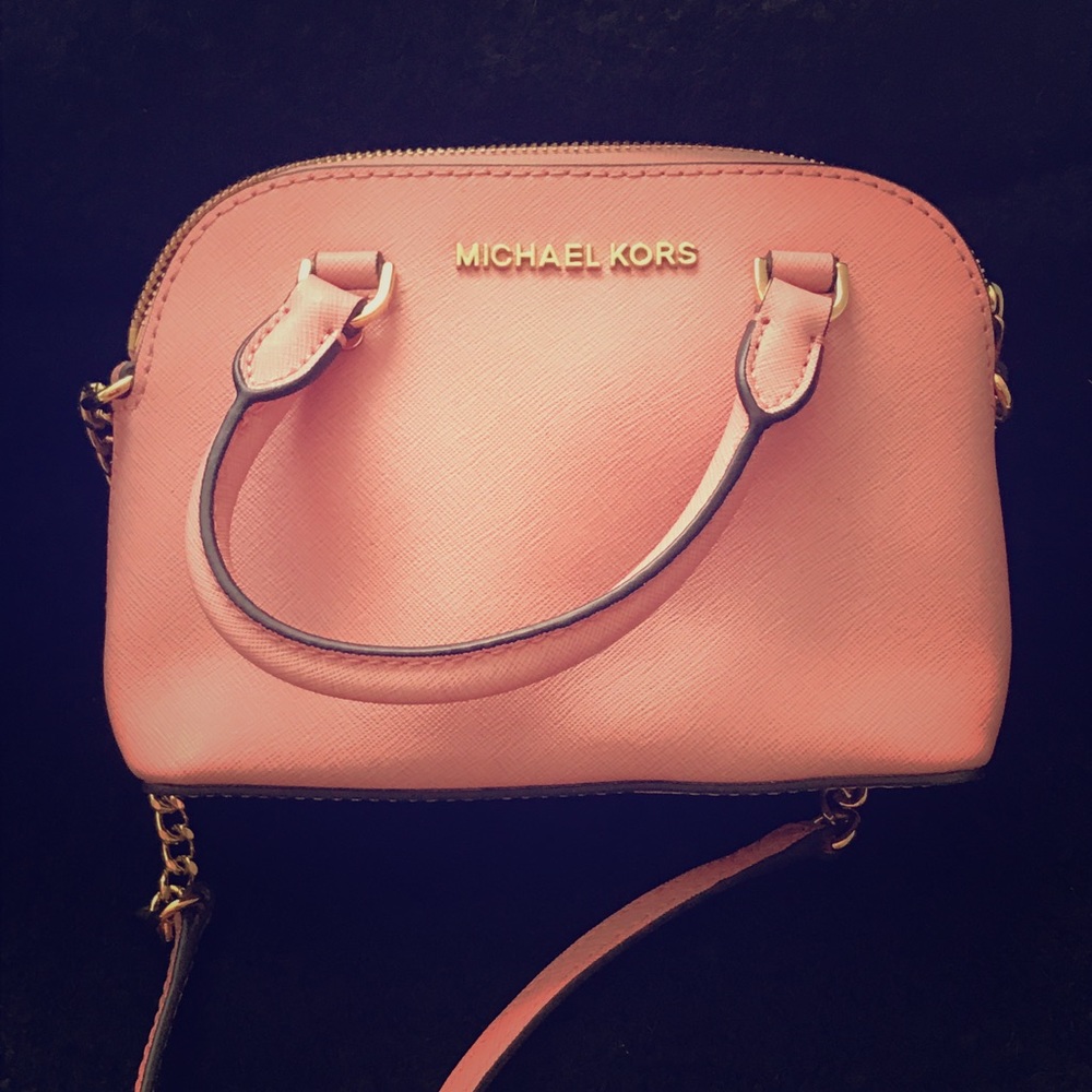 NWOT Michael Kors Cindy Crossbody Small